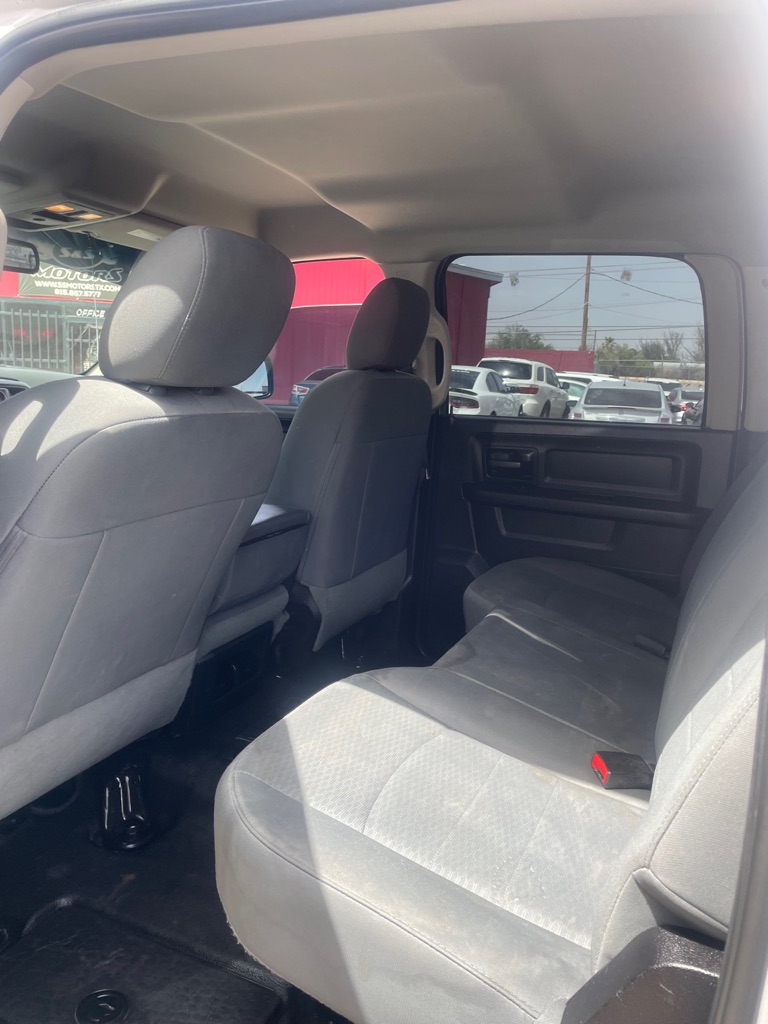 2016 RAM 1500 ST