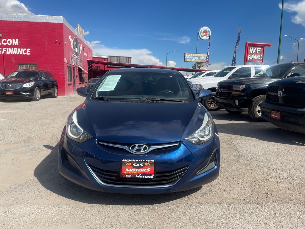 2016 HYUNDAI ELANTRA SE