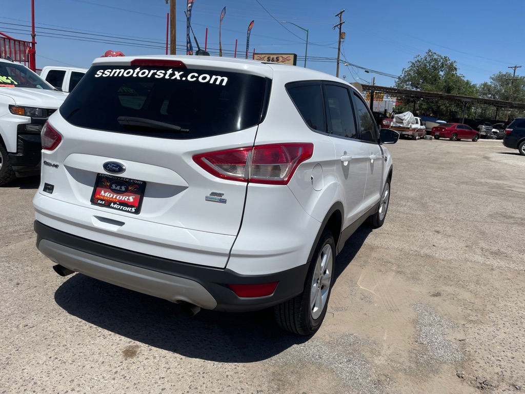 2016 FORD ESCAPE SE