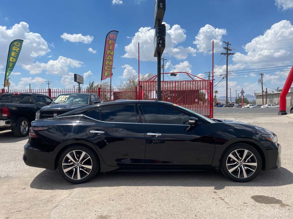 2019 NISSAN MAXIMA S