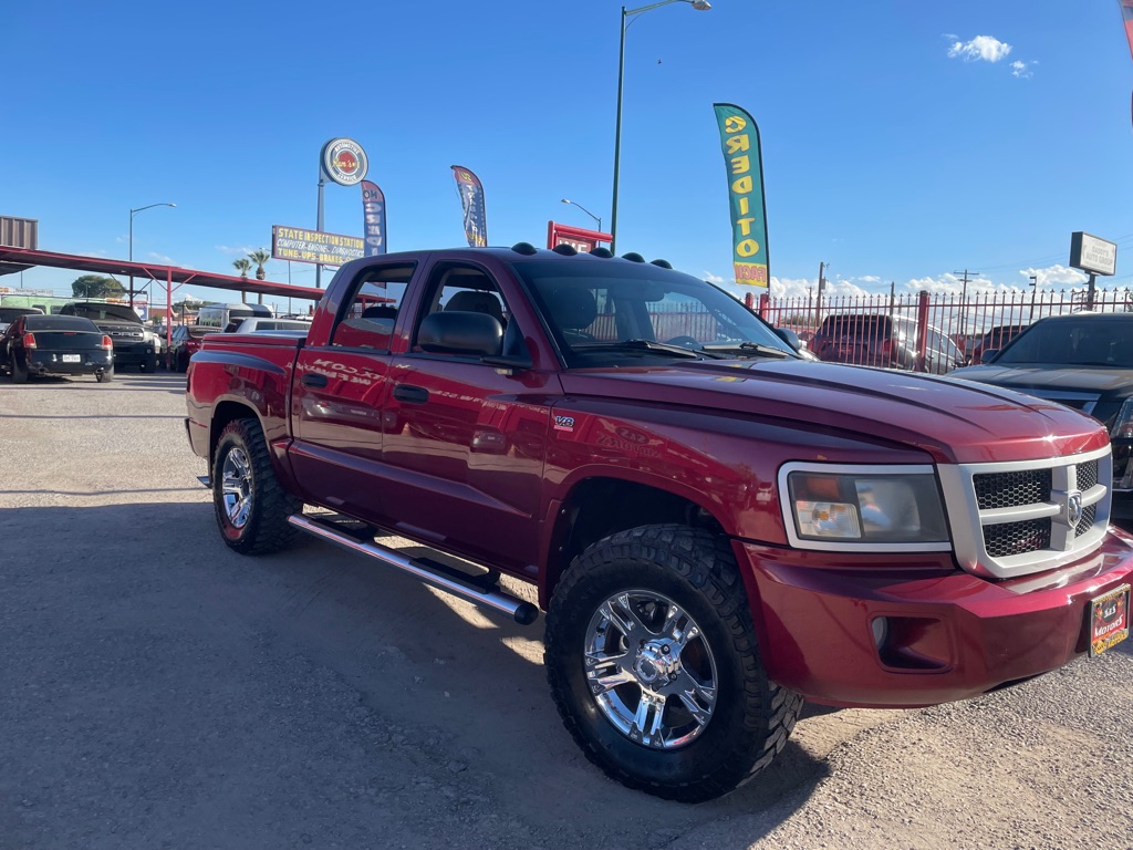 2011 DODGE DAKOTA SLT