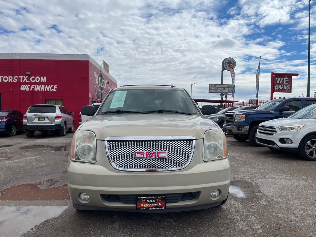 2012 GMC YUKON SLE
