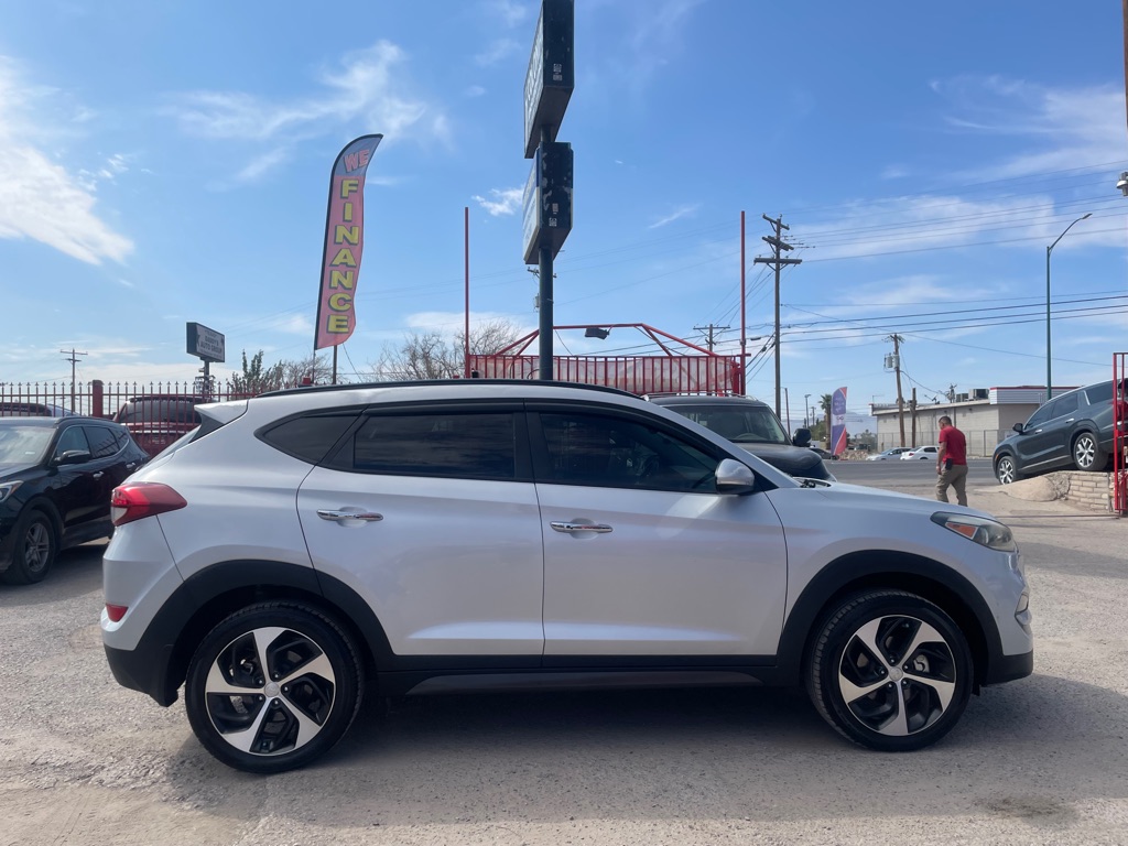 2016 Hyundai Tucson Limited photo 3