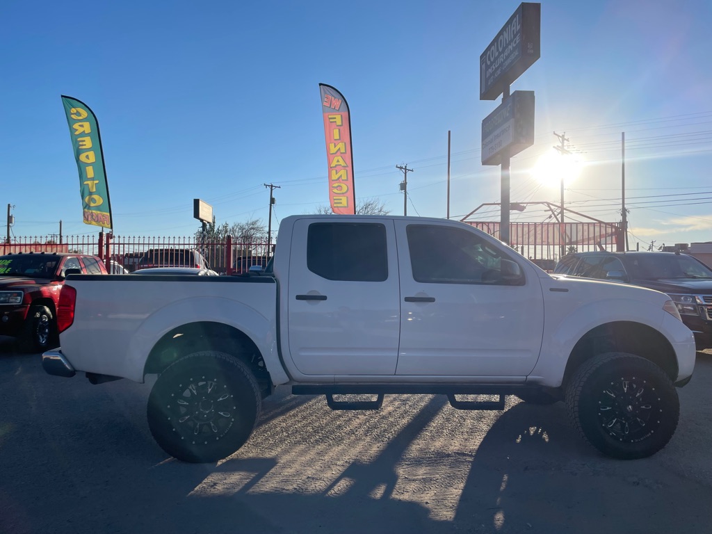 2017 Nissan Frontier S photo 4