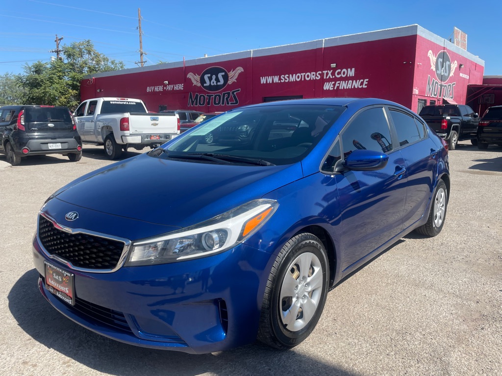 2018 Kia Forte LX's photo